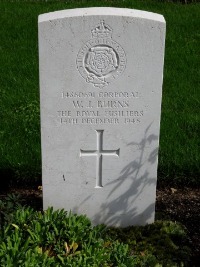 Klagenfurt War Cemetery - Burns, W J
